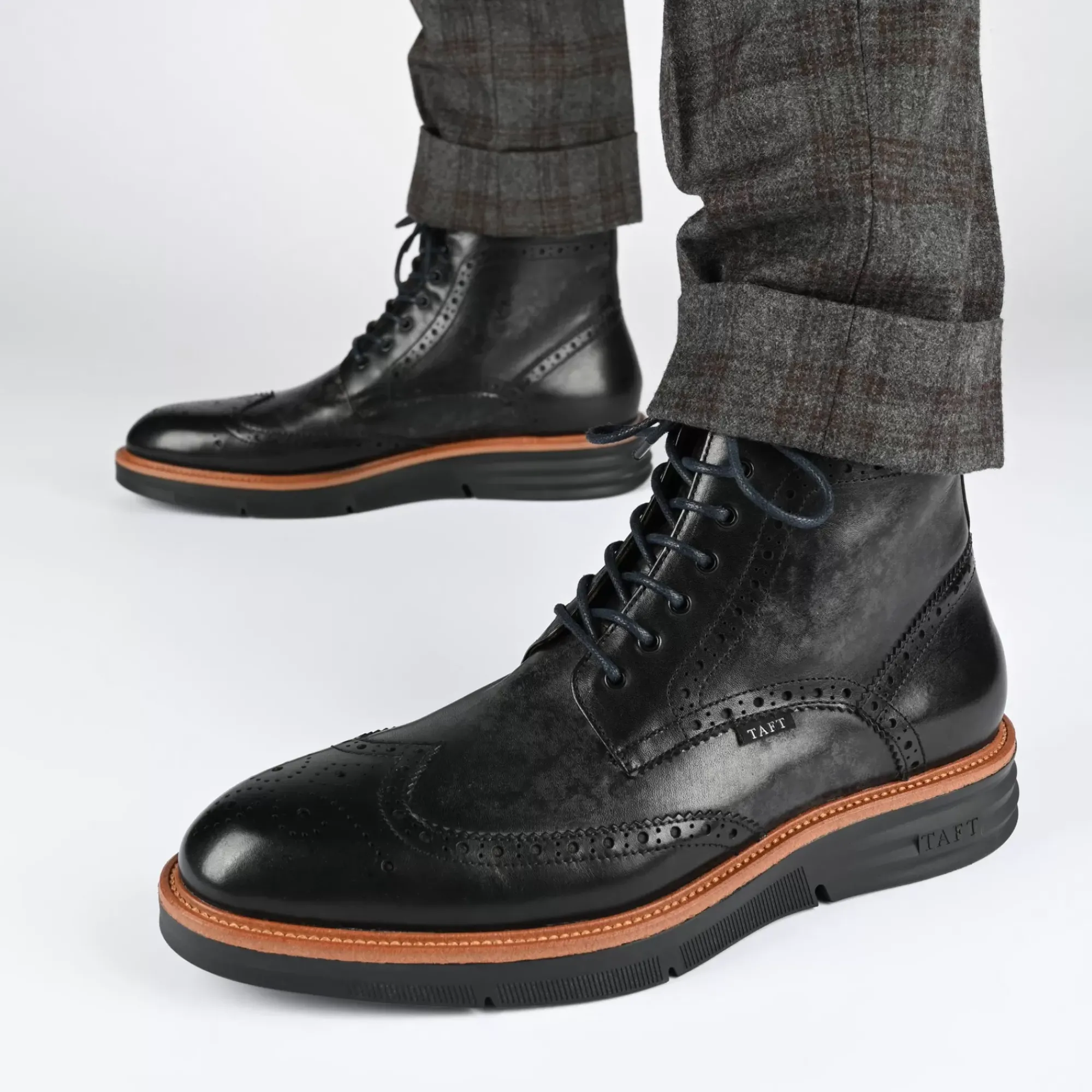 New TAFT Model 005 Boot In Midnight