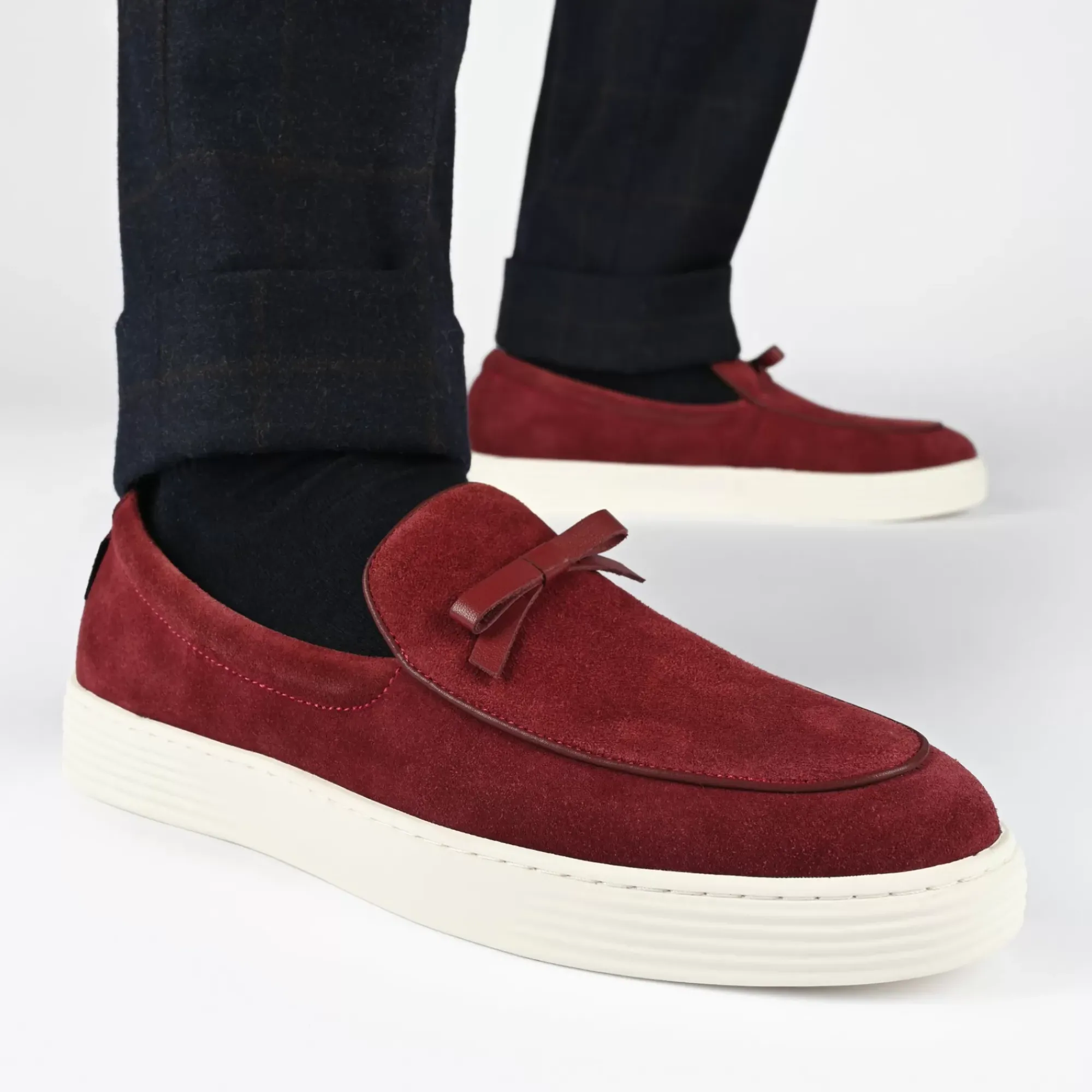 Clearance TAFT Model 108 Loafer In Cherry