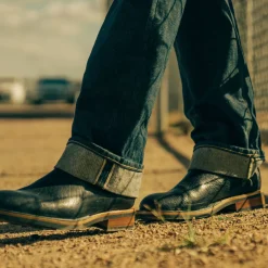 Hot TAFT The Legion Boot In Black Bison Leather |